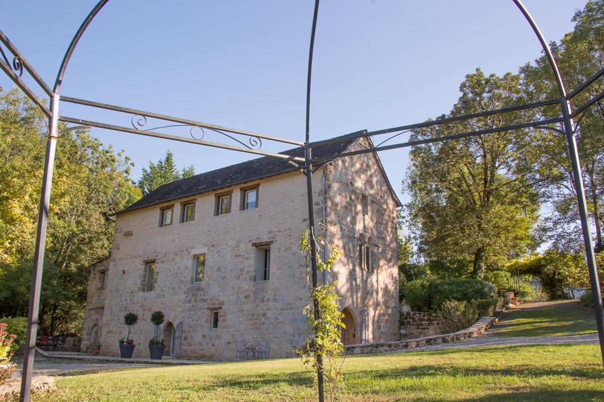 Le Moulin De La Maison Des Templiers Villa Saint-Cernin-de-Larche Exterior foto