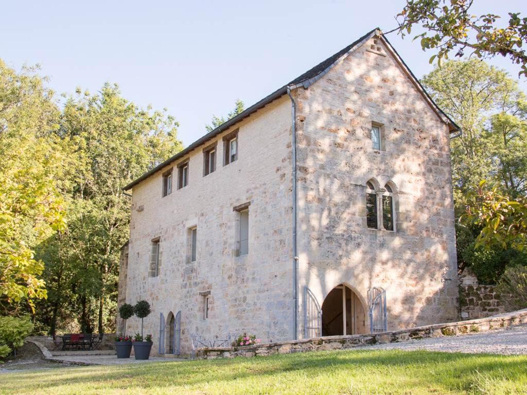 Le Moulin De La Maison Des Templiers Villa Saint-Cernin-de-Larche Exterior foto